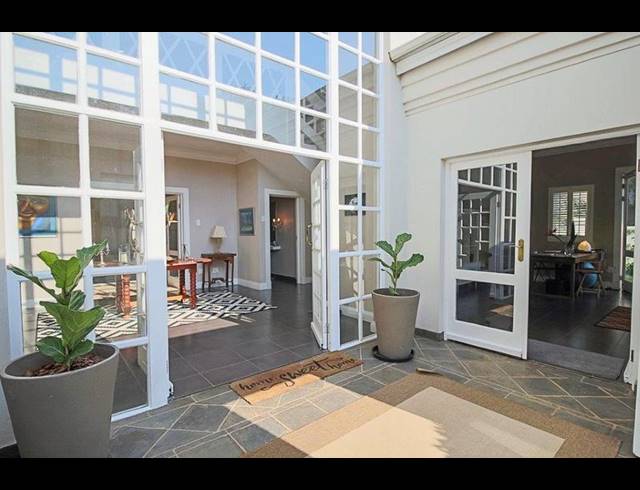 4 BEDROOM HOUSE FOR SALE IN MIDFIELD ESTATE